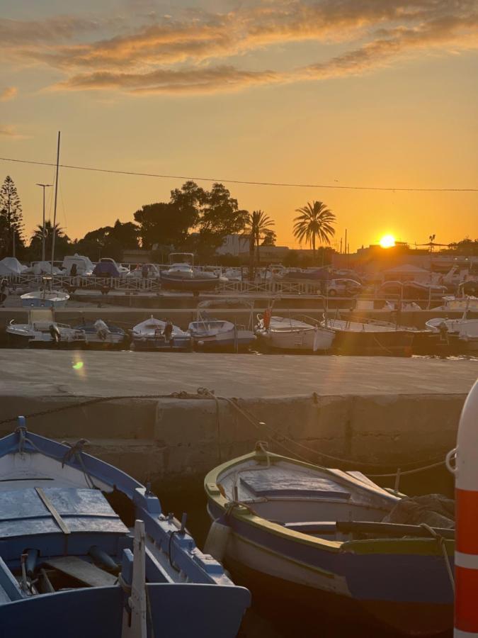 Ferienwohnung Casa XXI Aprile Isola delle Femmine Exterior foto